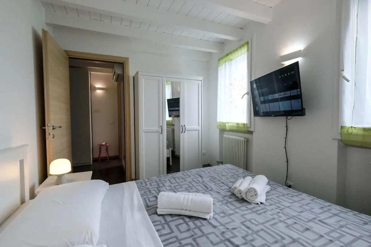 4 Min To Lake - Duplex With Private Parking Lazise Itálie