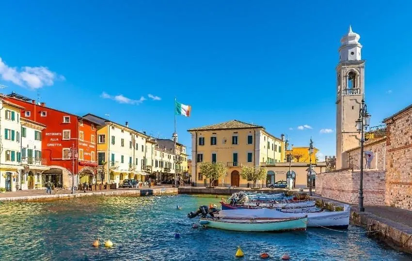 4 Min To Lake - Duplex With Private Parking Lazise Itálie