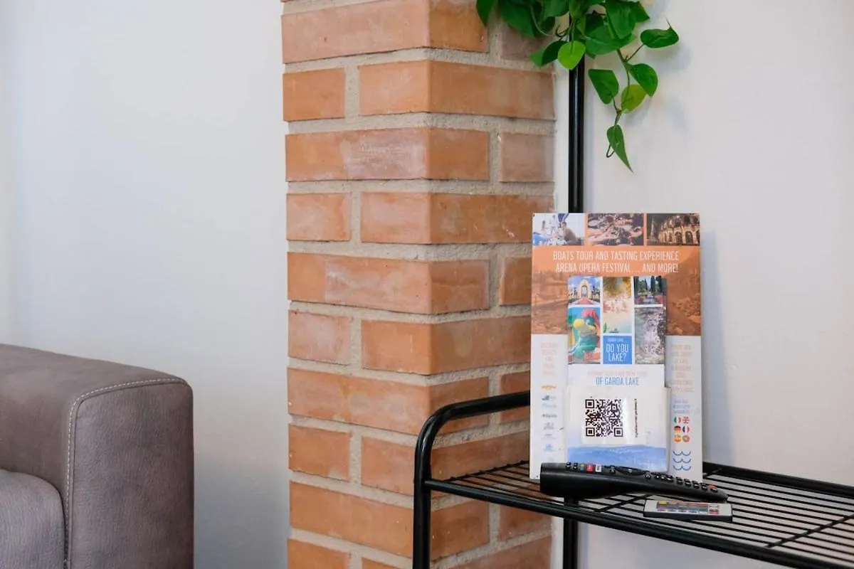 4 Min To Lake - Duplex With Private Parking Lazise