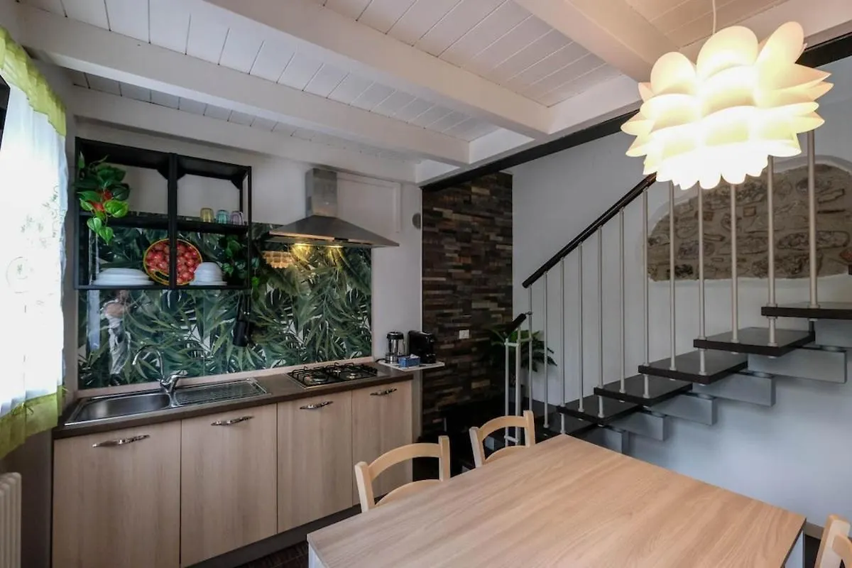 4 Min To Lake - Duplex With Private Parking Lazise Itálie